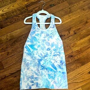 Girls’ athletic tank top with cute pattern and aesthetic style